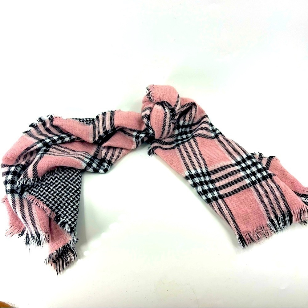 TAHARI‎ reversible Scarf
